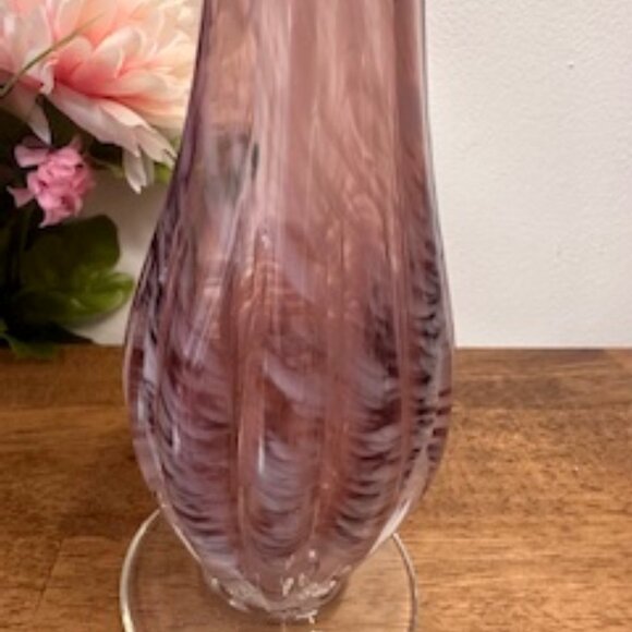 Vintage‎ Amethyst Hand Blown Glass Swing Vase Ruffled Top Purple Art Glass Decor - Picture 5 of 6